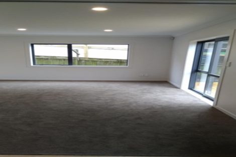 Photo of property in 1554a Great North Road, Waterview, Auckland, 1026