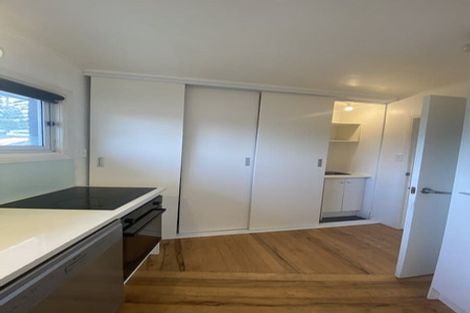 Photo of property in 443 Don Buck Road, Massey, Auckland, 0614