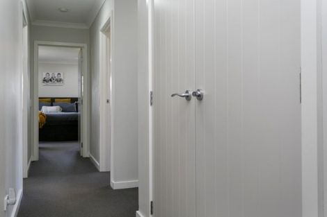 Photo of property in 8 Brompton Close, Richmond Heights, Taupo, 3330