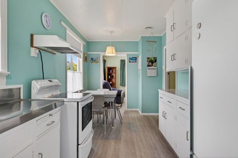 Photo of property in 28 Birmingham Street, Takaro, Palmerston North, 4412