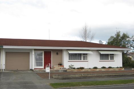 Photo of property in 47 Merton Crescent, Pirimai, Napier, 4112