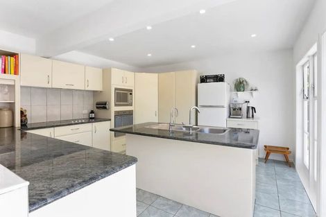 Photo of property in 71 Barrack Road, Mount Wellington, Auckland, 1060