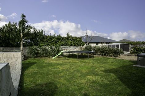 Photo of property in 52 Jarrett Terrace, Leamington, Cambridge, 3432