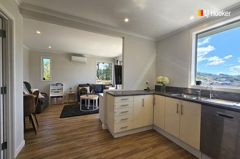 Photo of property in 32 Koremata Street, Green Island, Dunedin, 9018