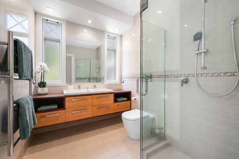 Photo of property in 1 Pearson Road, Whitford, Howick, 2571