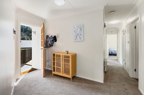 Photo of property in 17 Colquhoun Street, Glenross, Dunedin, 9011