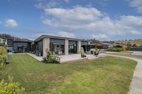 Photo of property in 17 Ataahua Views Terrace, Wharekaho, Whitianga, 3510
