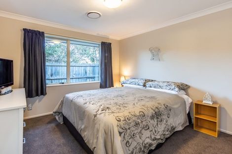 Photo of property in 20b Applewood Place, Casebrook, Christchurch, 8051