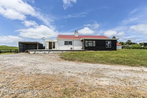 Photo of property in 99 Mangaotea Road, Ratapiko, Inglewood, 4390