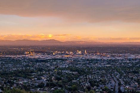 Photo of property in 12 Harry Ell Drive, Cashmere, Christchurch, 8022