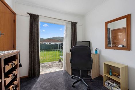 Photo of property in 255 Fergusson Drive, Heretaunga, Upper Hutt, 5018