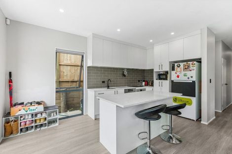 Photo of property in 20 Rongomai Street, Helensville, 0800