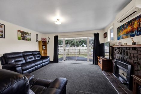 Photo of property in 28 Patu-kukupa Street, Manaia, 4612