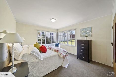 Photo of property in 2/52 Galsworthy Place, Bucklands Beach, Auckland, 2014