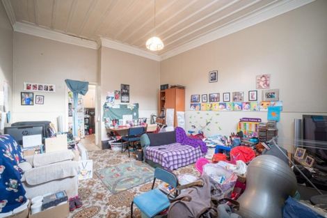 Photo of property in 90 Victoria Avenue, Palmerston North, 4410