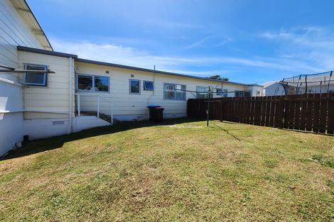 Photo of property in 2/9 Umere Crescent, Ellerslie, Auckland, 1051