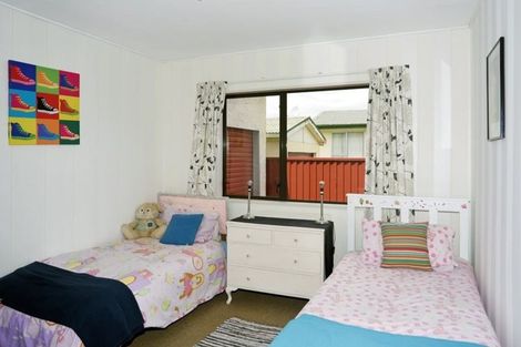 Photo of property in 82 Shields Street, Clyde, 9330
