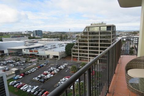 Photo of property in The Rennaissance, 12k/18 Ronwood Avenue, Manukau, Auckland, 2104