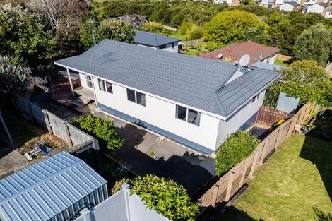 Photo of property in 1/14 Chislehurst Street, Henderson, Auckland, 0612