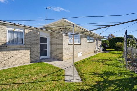 Photo of property in 22 Howden Road, Fairfield, Hamilton, 3214