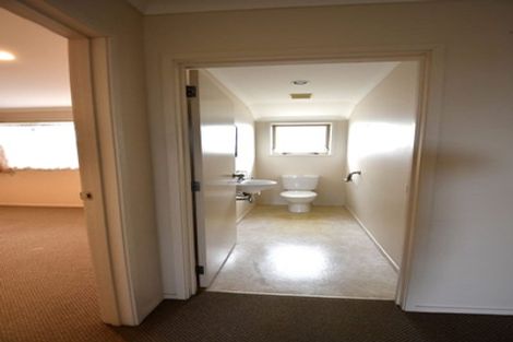 Photo of property in 4 Aotea Street, Welbourn, New Plymouth, 4312