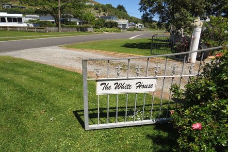 Photo of property in 14 Lochiel Street, Mahia, Nuhaka, 4198
