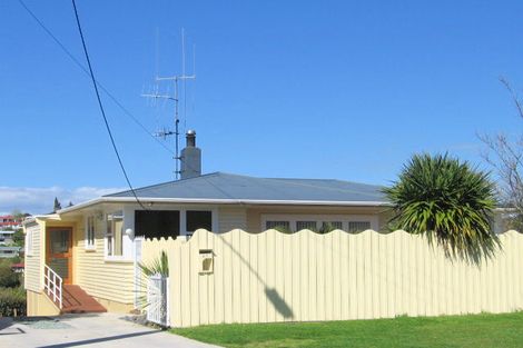 Photo of property in 67 Kingswood Road, Brookfield, Tauranga, 3110