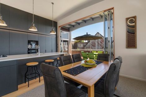 Photo of property in 81 Harbour View Road, Omokoroa, 3114