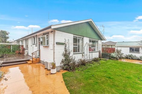 Photo of property in 2/12 Shetland Street, Woolston, Christchurch, 8062