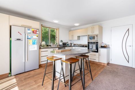 Photo of property in 69 Easther Crescent, Kew, Dunedin, 9012