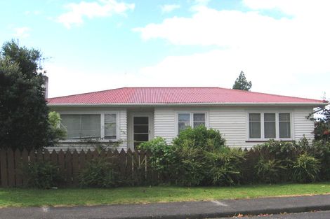 Photo of property in 1 Mawney Road, Henderson, Auckland, 0610