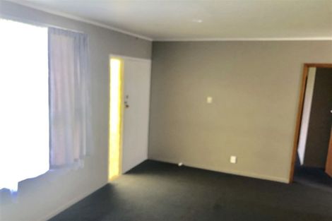 Photo of property in 51 Sturges Road, Henderson, Auckland, 0612