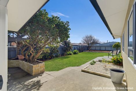 Photo of property in 63 Lanark Crescent, Tamatea, Napier, 4112
