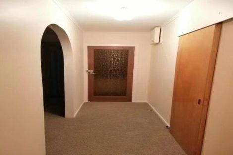 Photo of property in 32 Arapiko Street, Johnsonville, Wellington, 6037