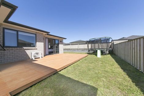 Photo of property in 14 Turpin Road, Riverhead, 0820