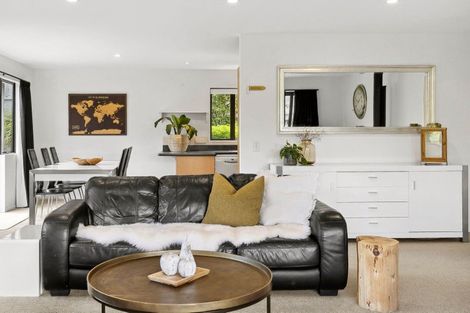 Photo of property in 5 Trevathan Lane, Wanaka, 9305