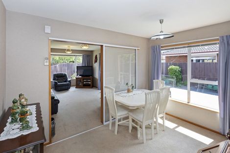 Photo of property in 2/18 Moffett Street, Islington, Christchurch, 8042