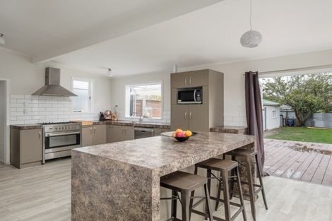 Photo of property in 4 Hinaki Street, Inner Kaiti, Gisborne, 4010