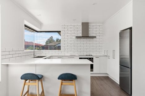 Photo of property in 16 Colchester Place, Templeton, Christchurch, 8042