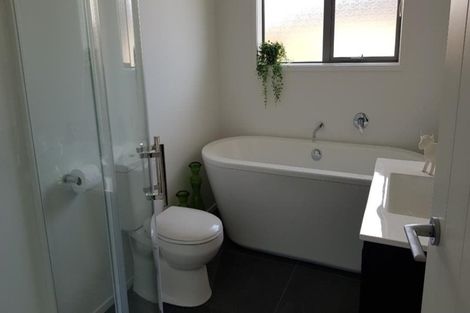 Photo of property in 5 Cowell Crescent, Pyes Pa, Tauranga, 3112