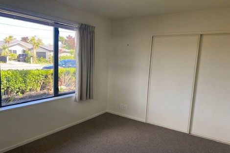 Photo of property in 1/126 Wilsons Road South, Saint Martins, Christchurch, 8022