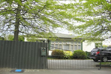 Photo of property in 74 Maxwell Road, Blenheim, 7201