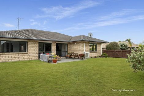 Photo of property in 19 Palm Springs Boulevard, Papamoa Beach, Papamoa, 3118