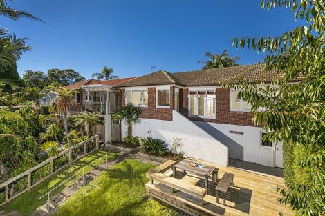 Photo of property in 2/7 Everest Street, Devonport, Auckland, 0624