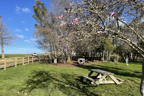 Photo of property in 54 Byrne Road, Takapau, 4287