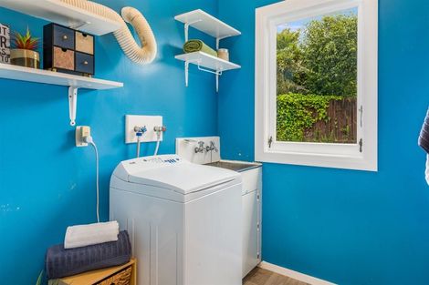 Photo of property in 4 Mervyn Place, Plimmerton, Porirua, 5026