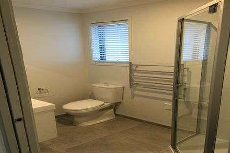 Photo of property in 14 Kelly Road, Riverhead, 0820