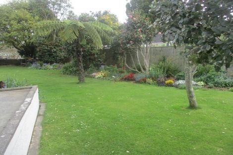 Photo of property in 395 Te Moana Road, Waikanae, 5036