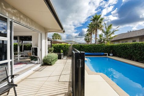 Photo of property in 48 Merlot Drive, Greenmeadows, Napier, 4112
