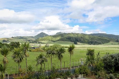 Photo of property in 130b Wairau Road, Oakura, 4314